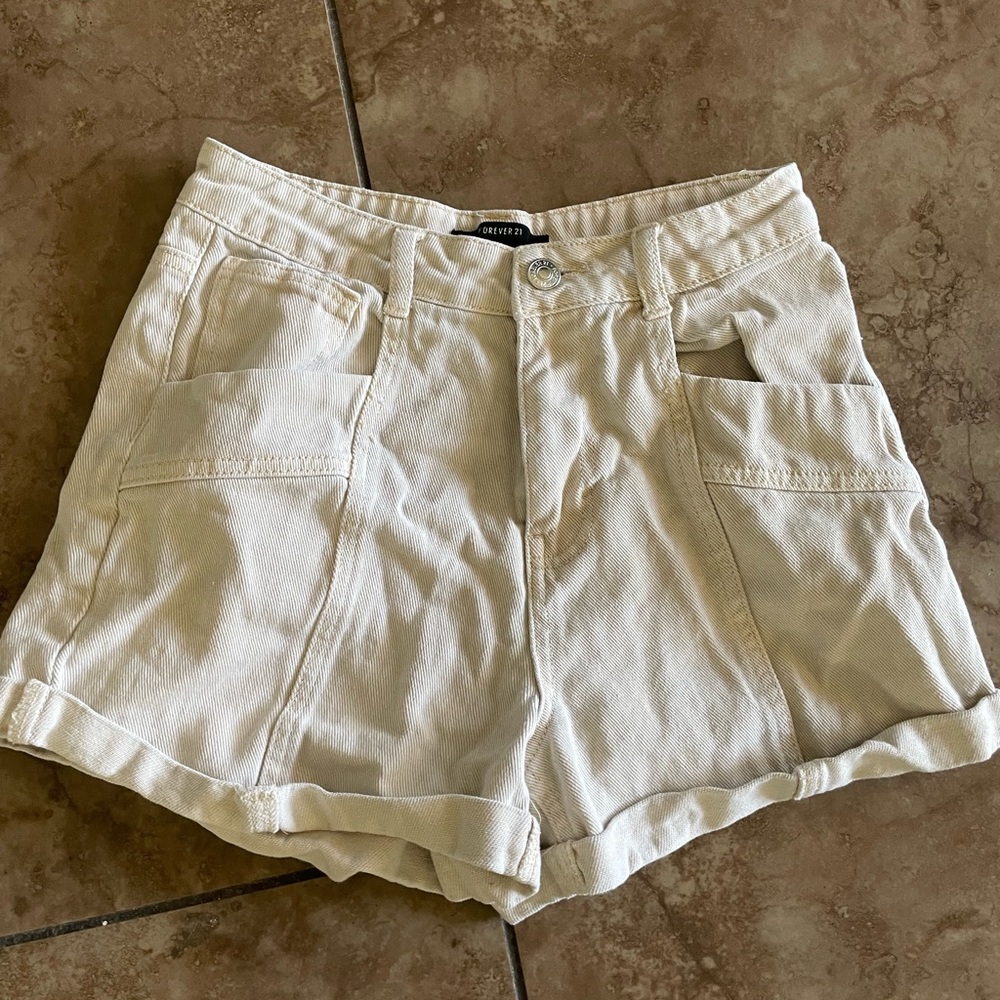 Forever 21 tan shorts